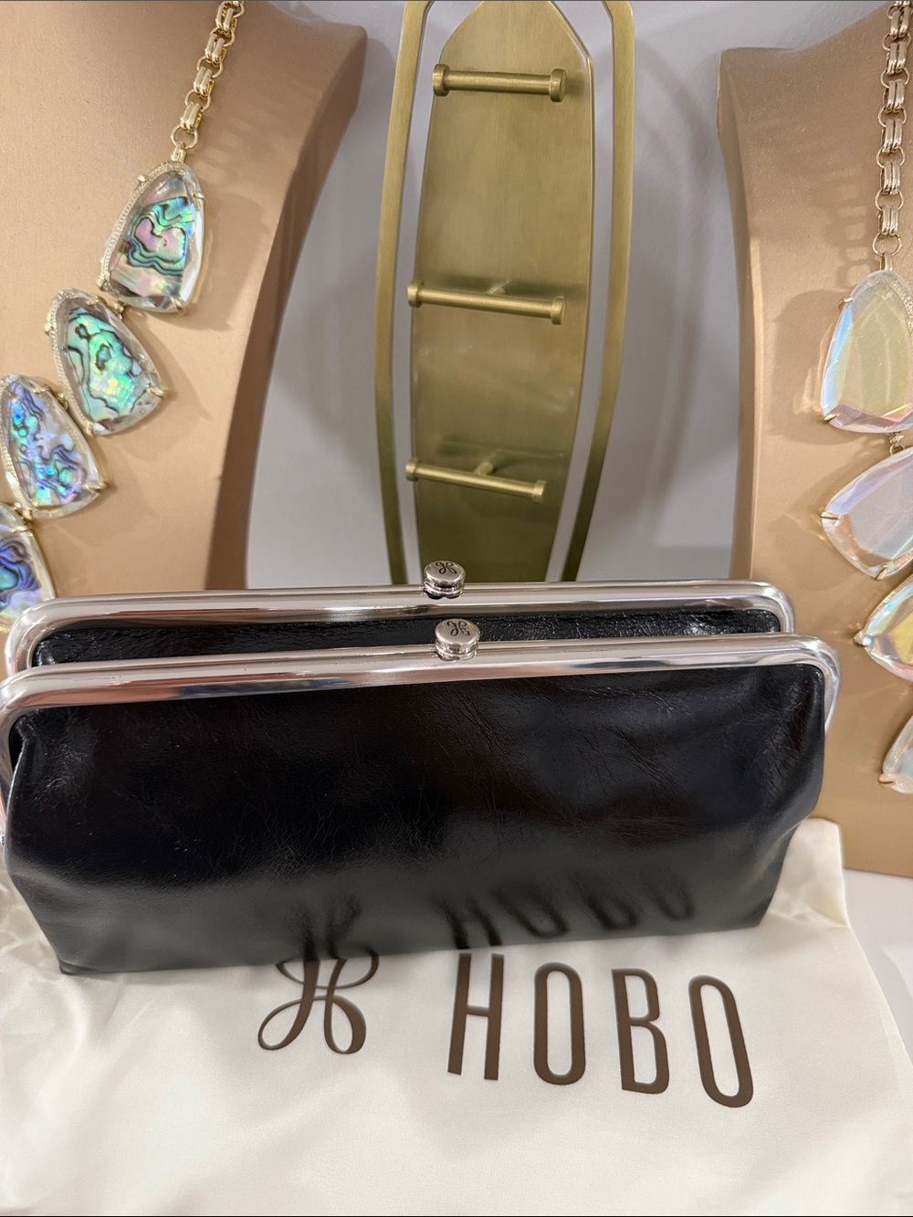 Hobo Lauren Clutch Wallet - New - Picture 11 of 16